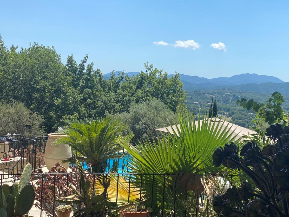 Les Lodges De Saint Cassien 2 Montauroux Dış mekan fotoğraf