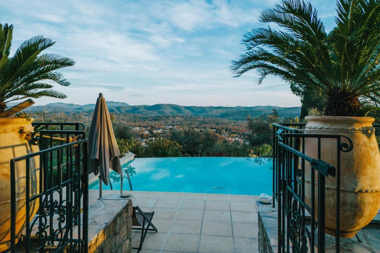 Les Lodges De Saint Cassien 2 Montauroux Dış mekan fotoğraf